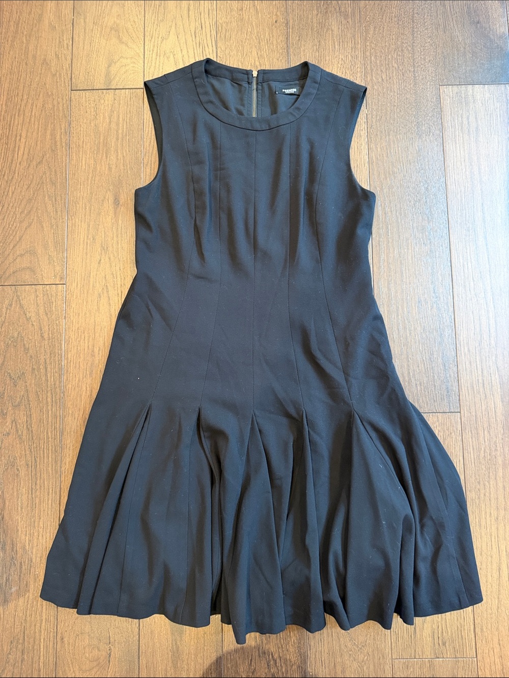 Premise Black Sleeveless Flared Dress Size Medium ? - C67-136